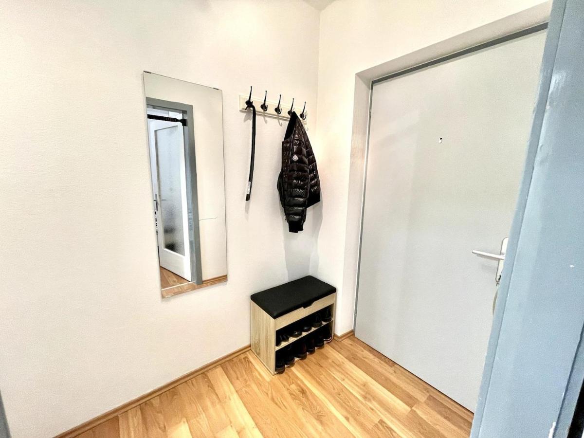 Free Parking - Quiet Apartment With Wi-Fi And Kitchen Innsbruck Eksteriør billede